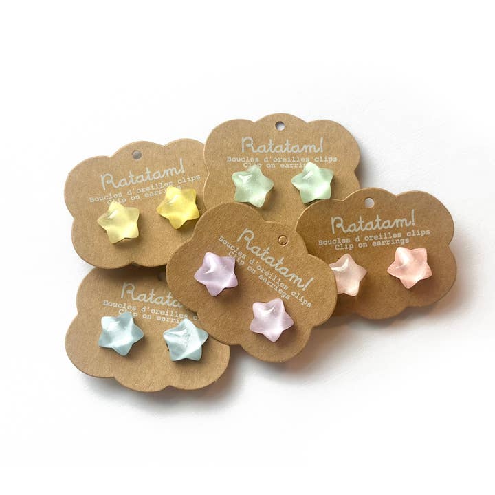 Set of 5 pairs of star clip-on earrings for wholesale by Ratatam!