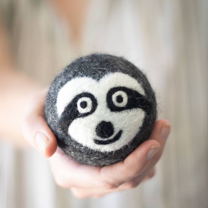 Friendsheep - Wholesale Dryer Balls - Sloth Squad Eco Wool Dryer Balls2