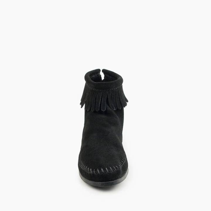 Minnetonka - Wholesale Booties - Women's - Women's Suede Back Zip Hardsole Ankle Boot w/ Fringe6