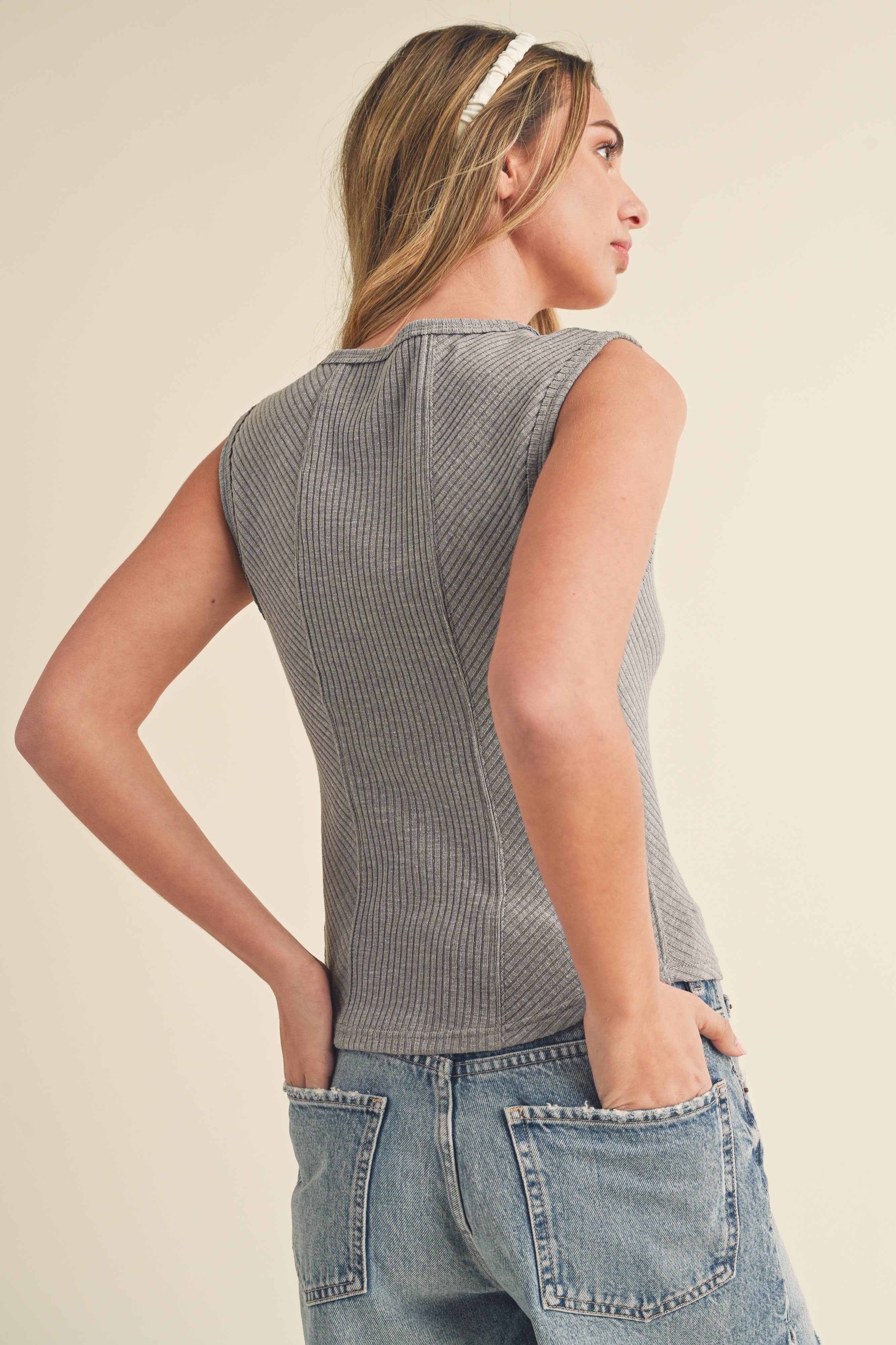 AEMI + CO – Engroshandel Tanktop – Kvinder – 8261DK Adelle Sweetheart Hals Tanktop 541