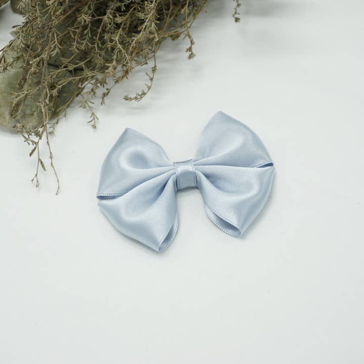 Acciaio satinato per la vendita all'ingrosso da parte di Bows and Flowers