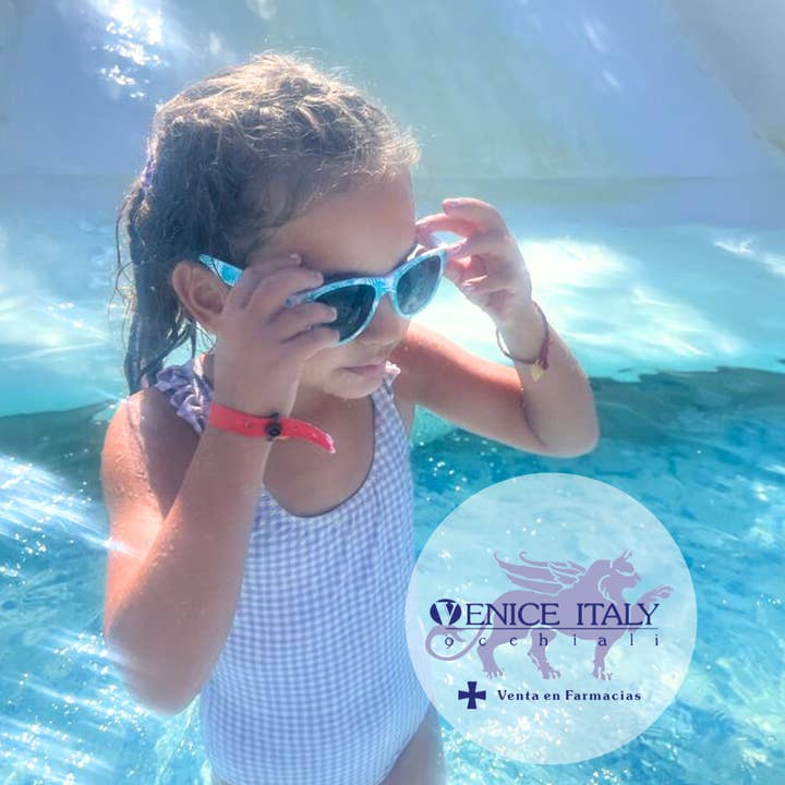 Polariserende kindersonnenbril met microsuède hoesje voor wholesale door Gafas Venice Eyewear
