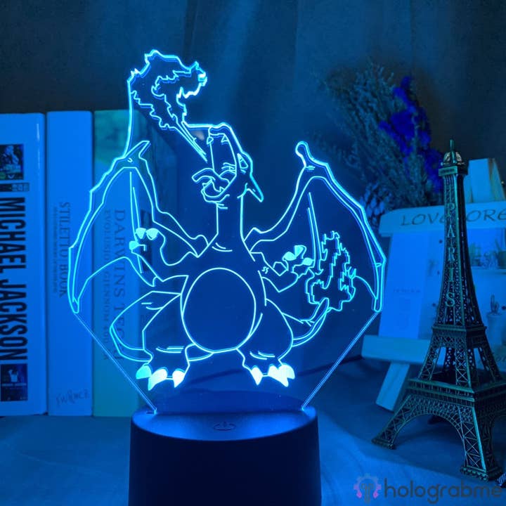 Holograbme - Wholesale Accent/Desk Lamp - Pokémon Lamp Charizard