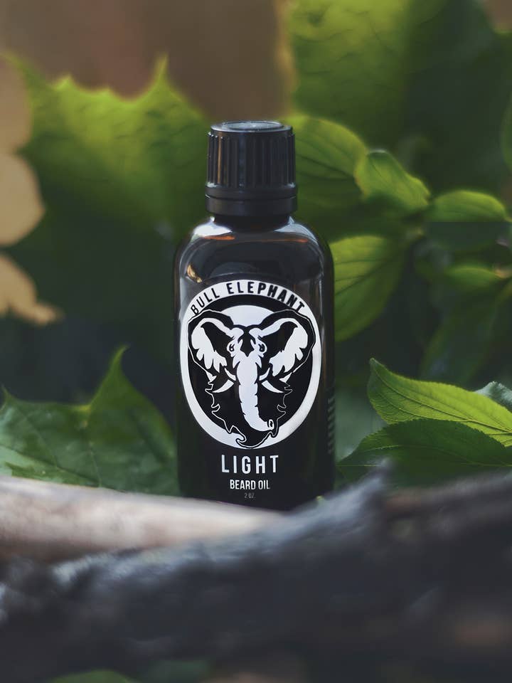 Huile légère Bull Elephant Beard pour la vente par Bull Elephant Brand