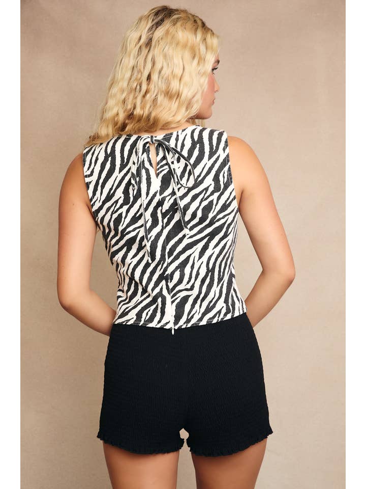 CREAM BLACK ANIMAL BOAT NECK SLEEVELESS TOP for wholesale on Faire2