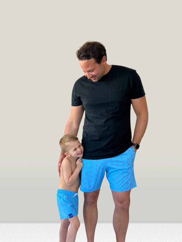 Captain and Cub - Vendita all'ingrosso Pantaloncini da bagno - Uomo - Costume da bagno da uomo con stampa di fenicotteri al neon1