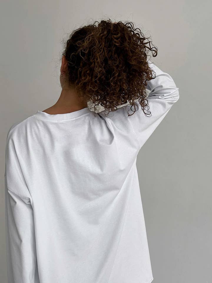 Rosa Clothing - Wholesale T-Shirt - Women's - Oversized long sleeve cotton t-shirt women tee19