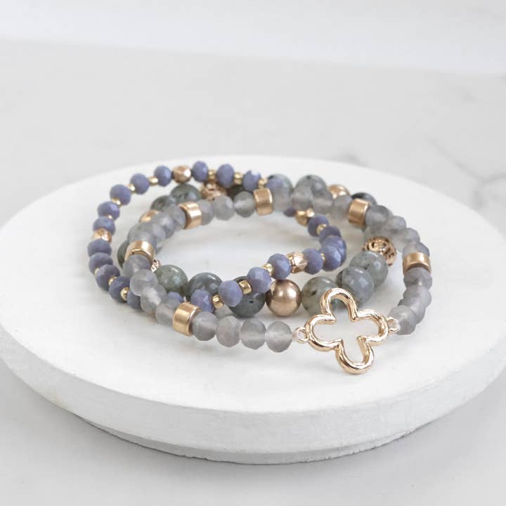 Ensemble de bracelets en perles de trèfle semi-précieux, doré, gris pour la vente par PennyLine inc