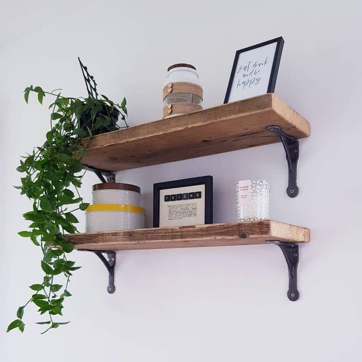 QuirkHub - Wholesale Wall Mounted Shelf - Cast Iron Shelf Bracket | Antique Iron Shelf Bracket1