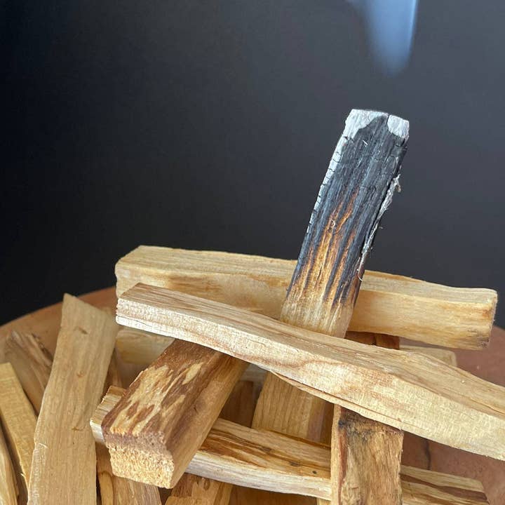 CaNatureLover - Wholesale Smudge Stick - Natural Wholesale PALO SANTO Sticks from PERU 4 INCH