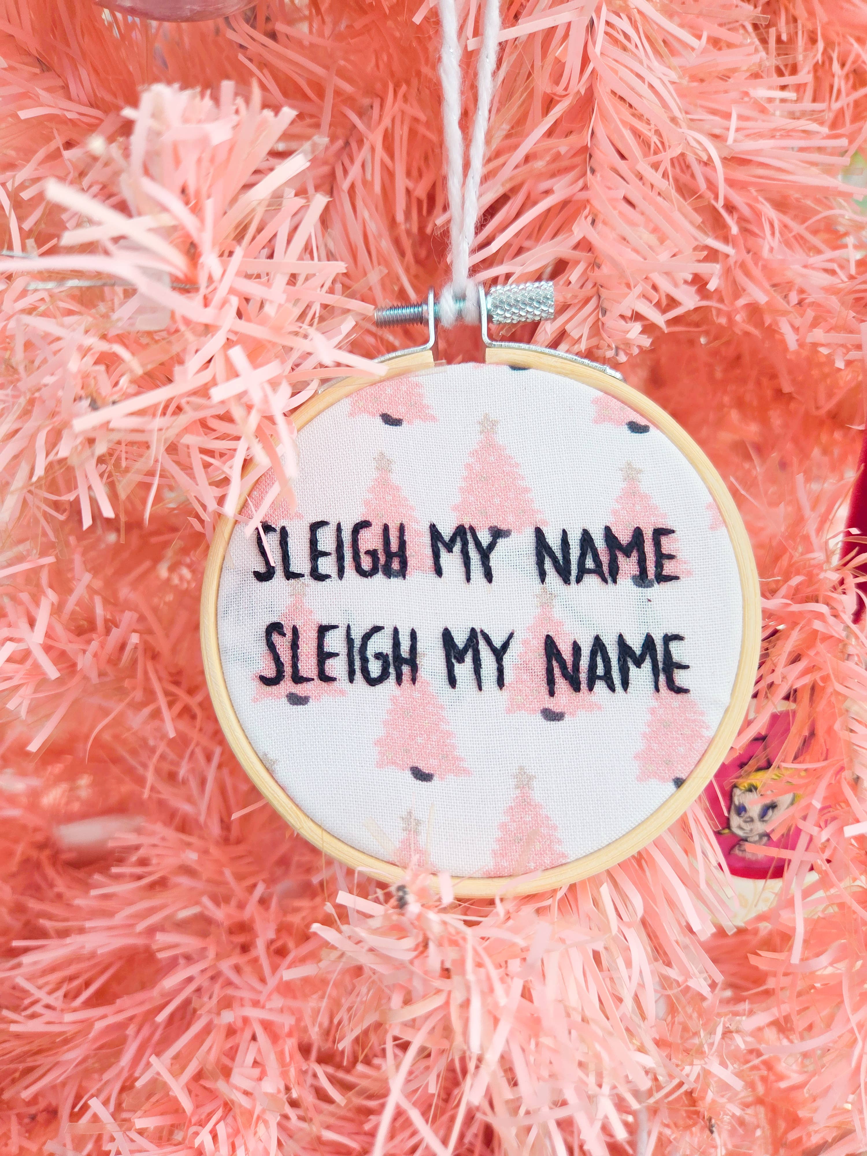 Catie Unthreaded - Wholesale Ornament Set - 3" Embroidered Christmas Ornaments (10 pk)2