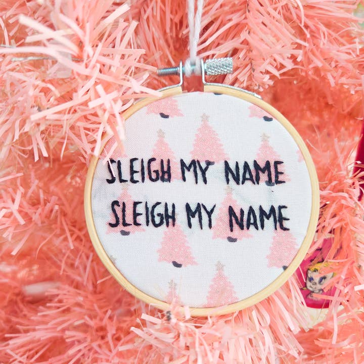 Catie Unthreaded - Wholesale Ornament Set - 3" Embroidered Christmas Ornaments (10 pk)2