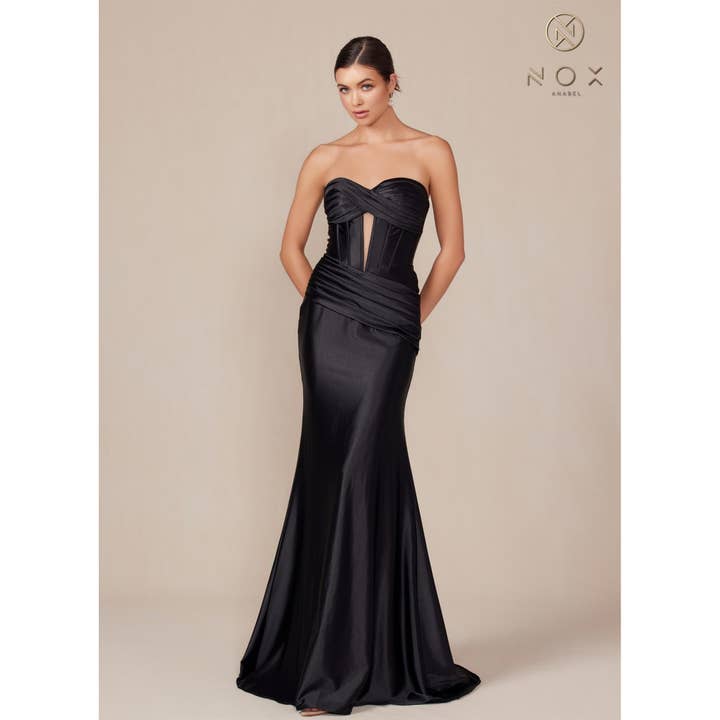 Noxanabel - Wholesale Formele jurk - Dames - Noxanabel satijnen strapless jurk met aansluitende pasvorm T1500