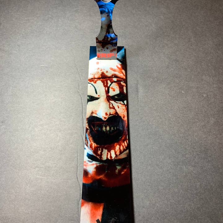 Dead Dave Designs - Wholesale Kitchen/Utility Knife - Terrifier Art the Clown Kitchen Knife With/Without Sublimated Stand1