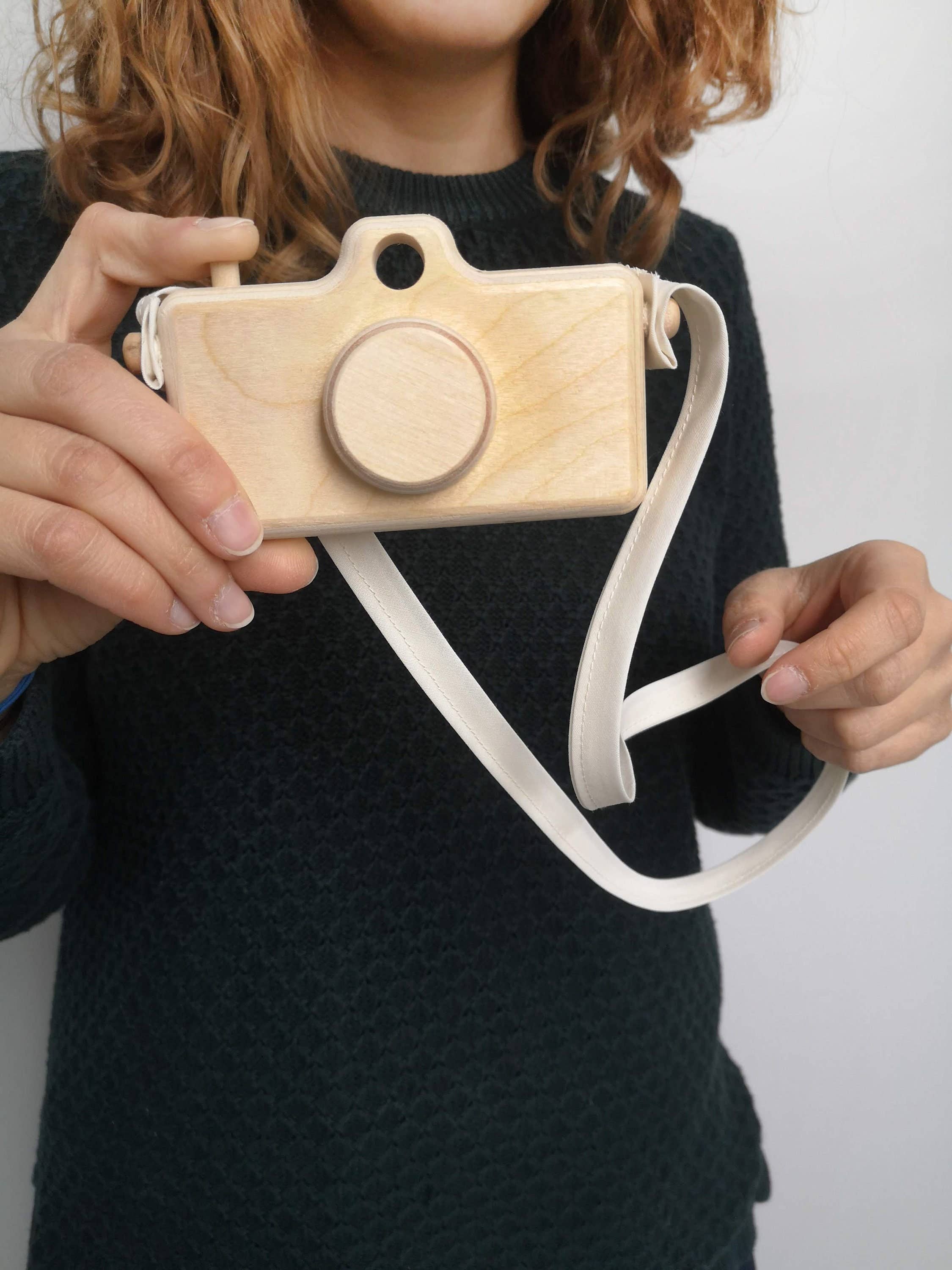 The Butter Flying - Wholesale Wood Toy - Kids - Handmade Wooden Camera Toy for Toddlers 2