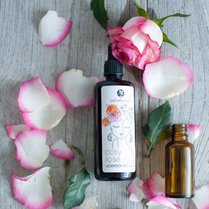 oelfaktorisch Körperöle - Wholesale Bad/lichaamsolie - lichaamsolie • cosyrose • natuurlijke huidverzorging • roos • massage2