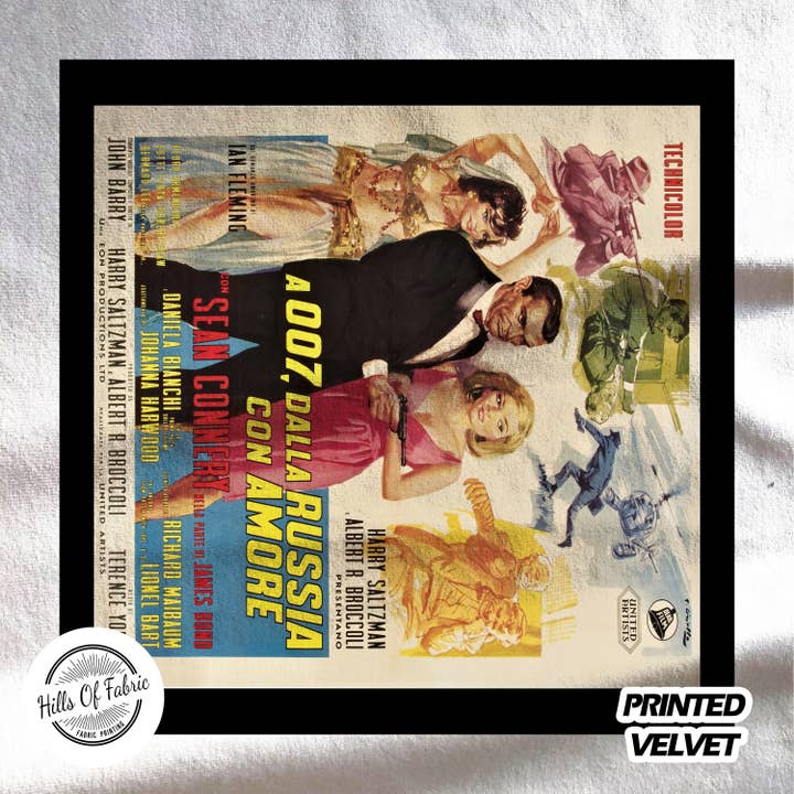 Panneau en tissu imprimé James Bond 007 Sean Connery pour la vente par Hills Of Fabric