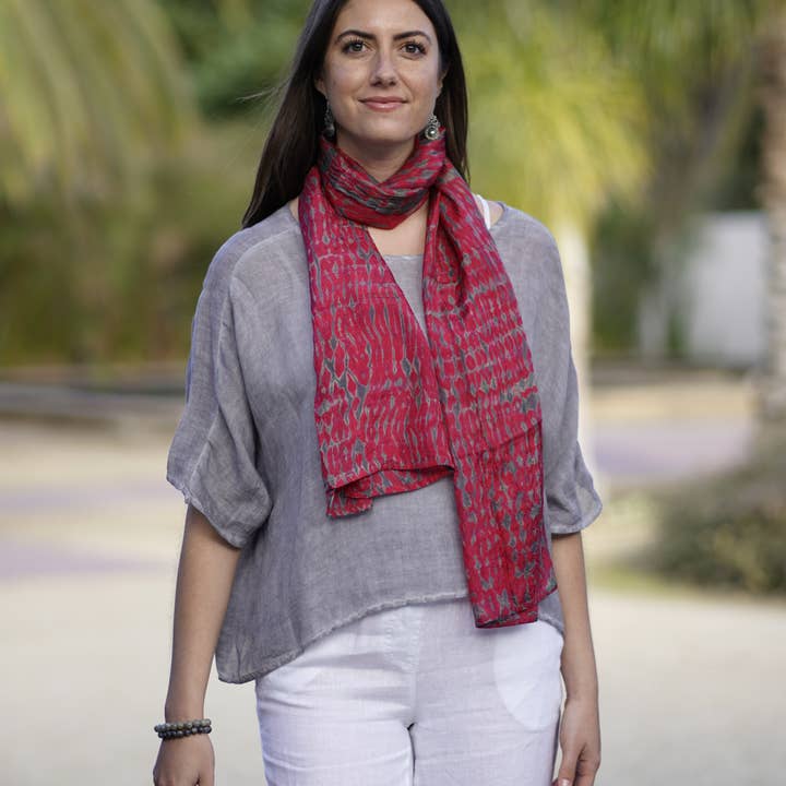 Dolma - Wholesale Scarf – Women's - Savannah Shibori Silk Scarf Crimson Grey2