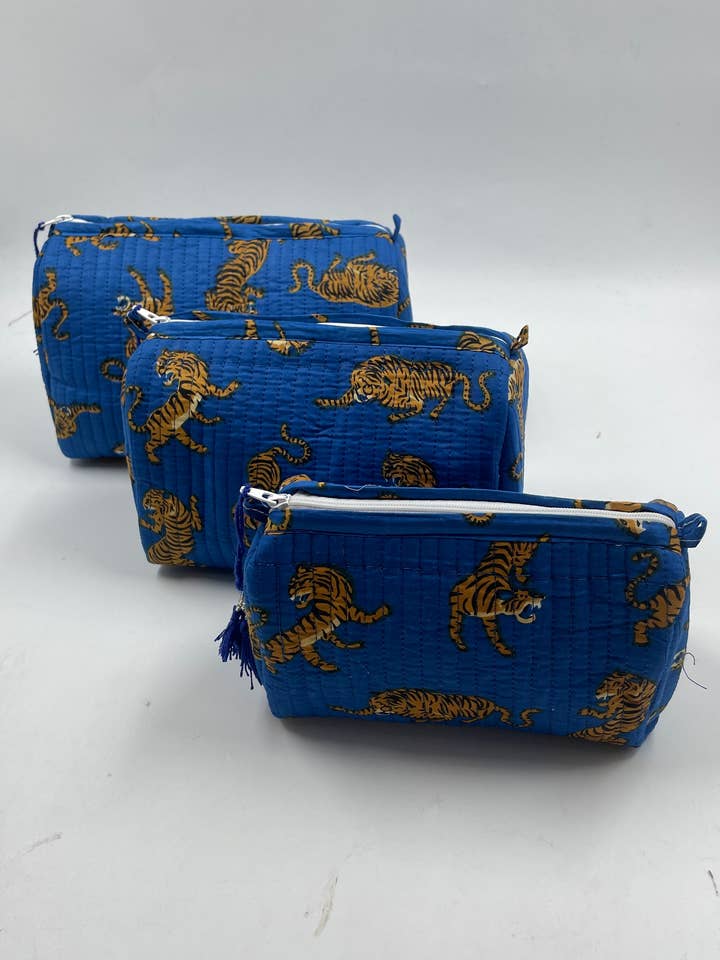 100% bomull vadderad necessär set om 3 små, medelstora och stora för wholesale av Funky Yak Ltd