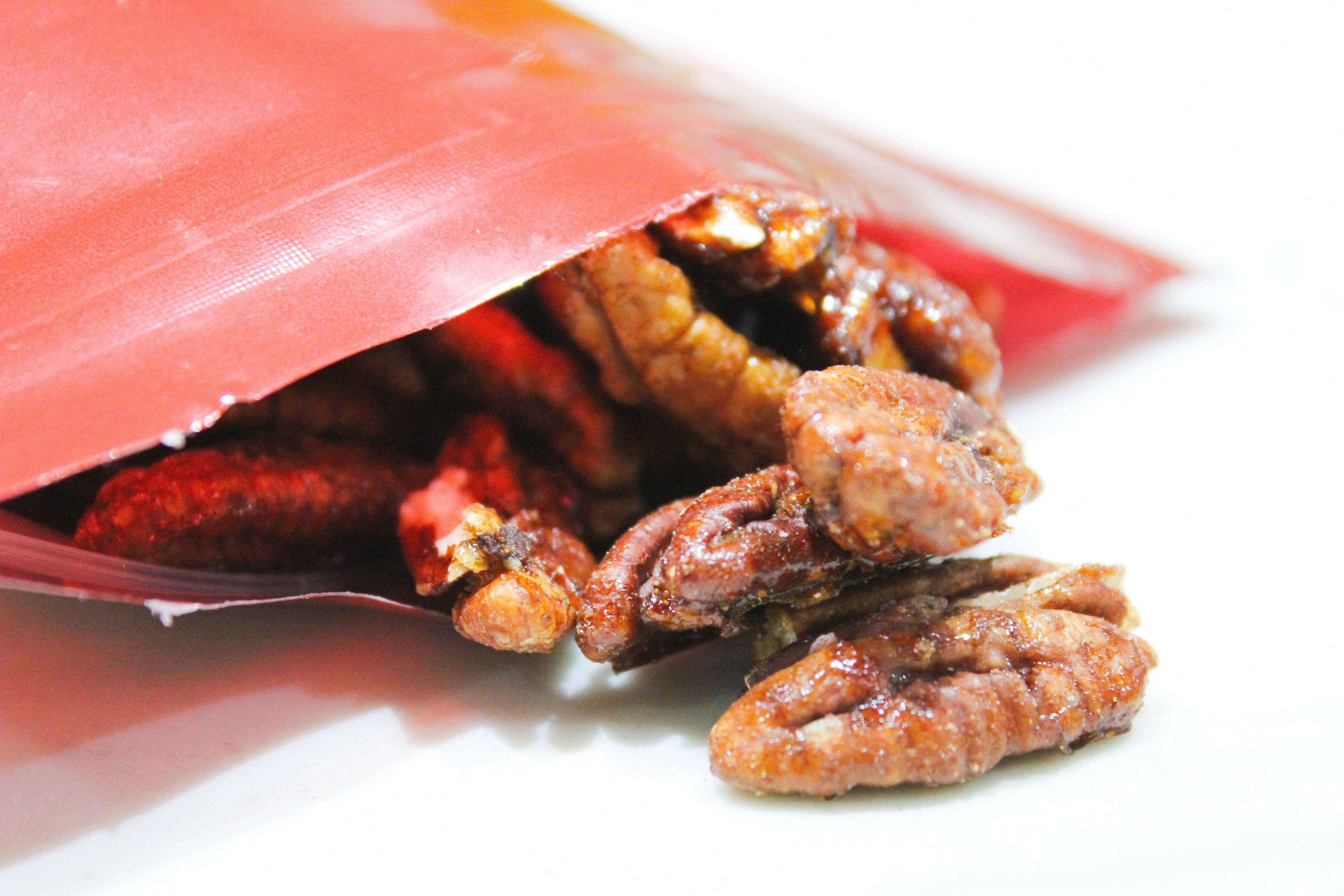 Guidry Organic Farms - Wholesale Nuts - 4 oz.Glazed Pecans3