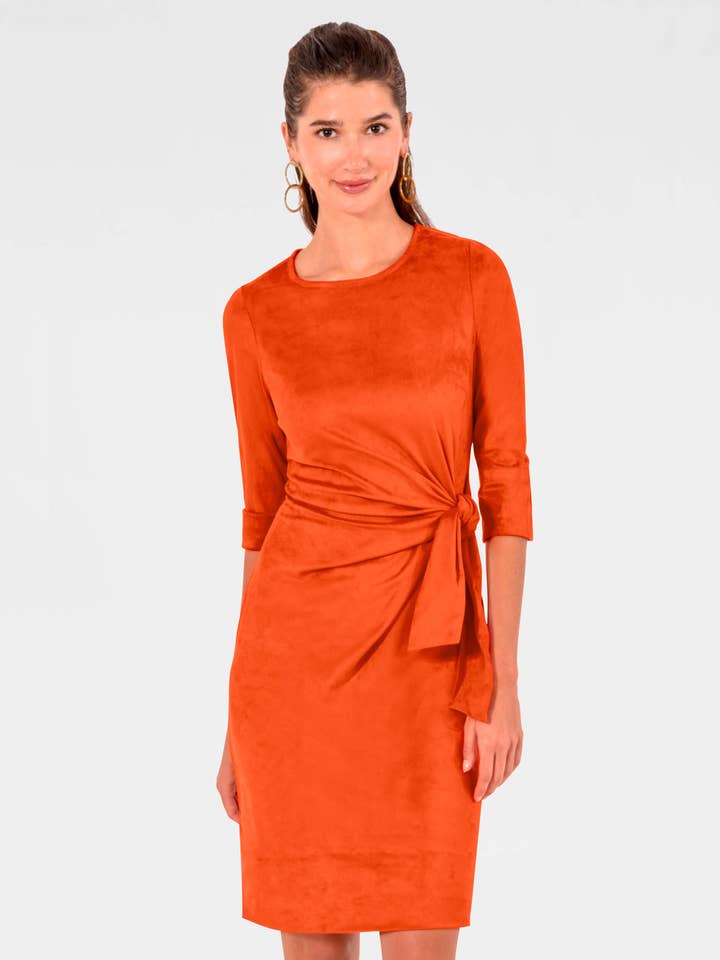 Cinch & Tie Kleid - Ultra Wildleder für den Großhandel von Gretchen Scott LLC