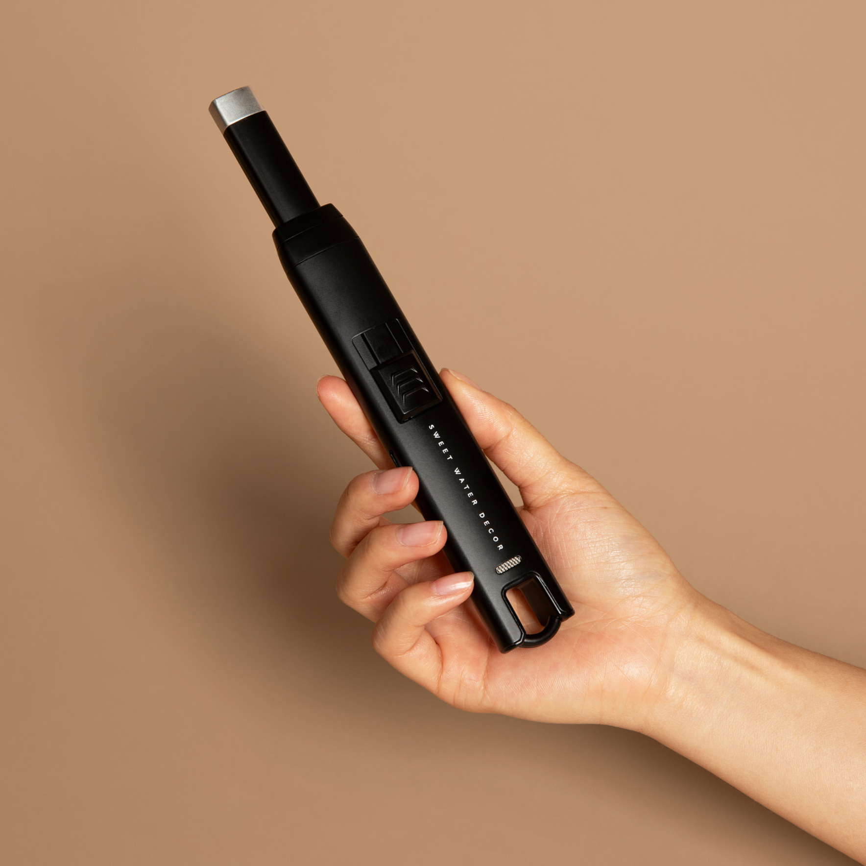 Sweet Water Decor - Wholesale Lighter - Black Large Rechargeable Electric Lighter - Home Decor5