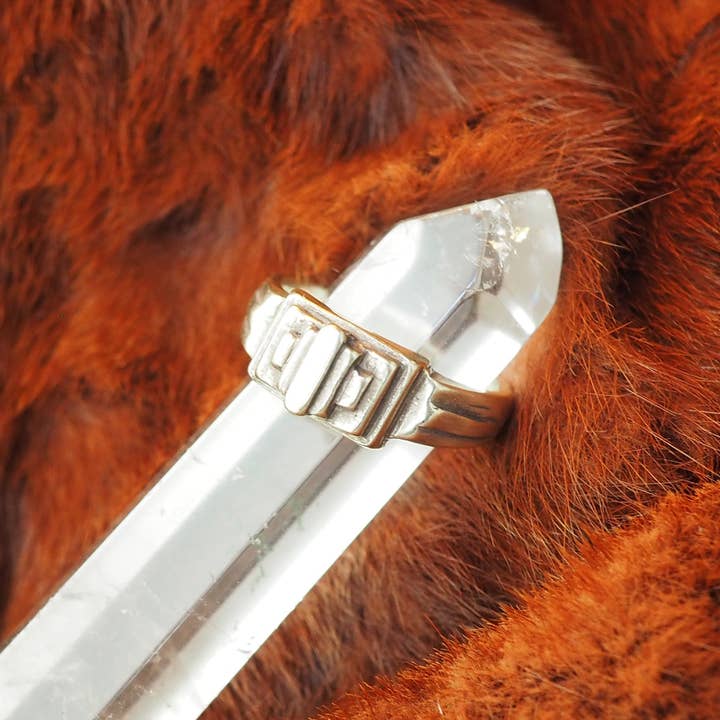 Britta Ambauen Jewelry – wholesale Band/stacked ring – Deco Ring1