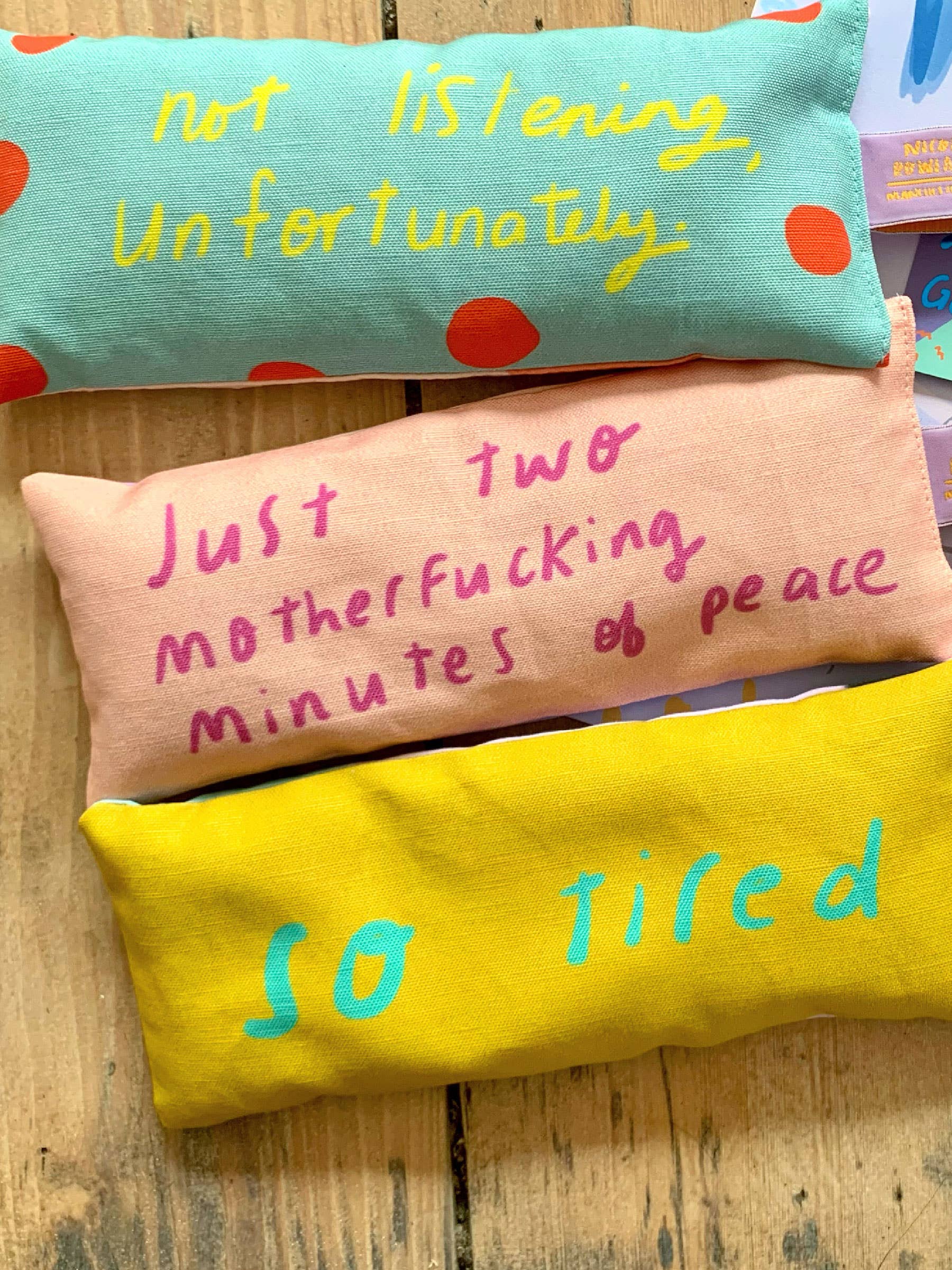 Nicola Rowlands - Wholesale Spa/Therapy Pillow - Two MF minutes lavender eyebag4