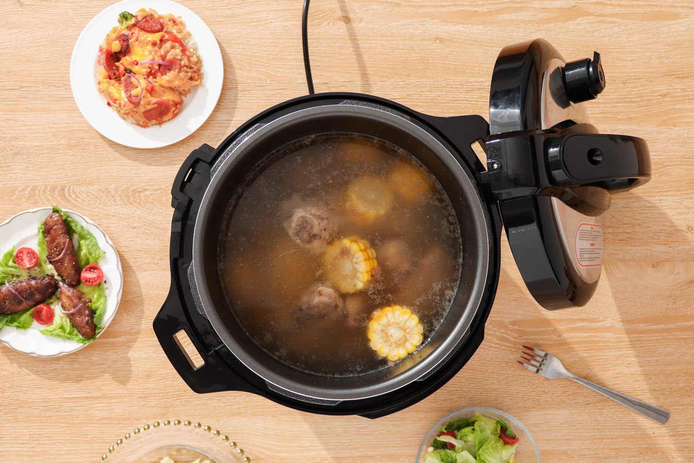 Swiss Pro+ – wholesale Kitchen appliance – Electric Pressure Cooker 1000W 6L11