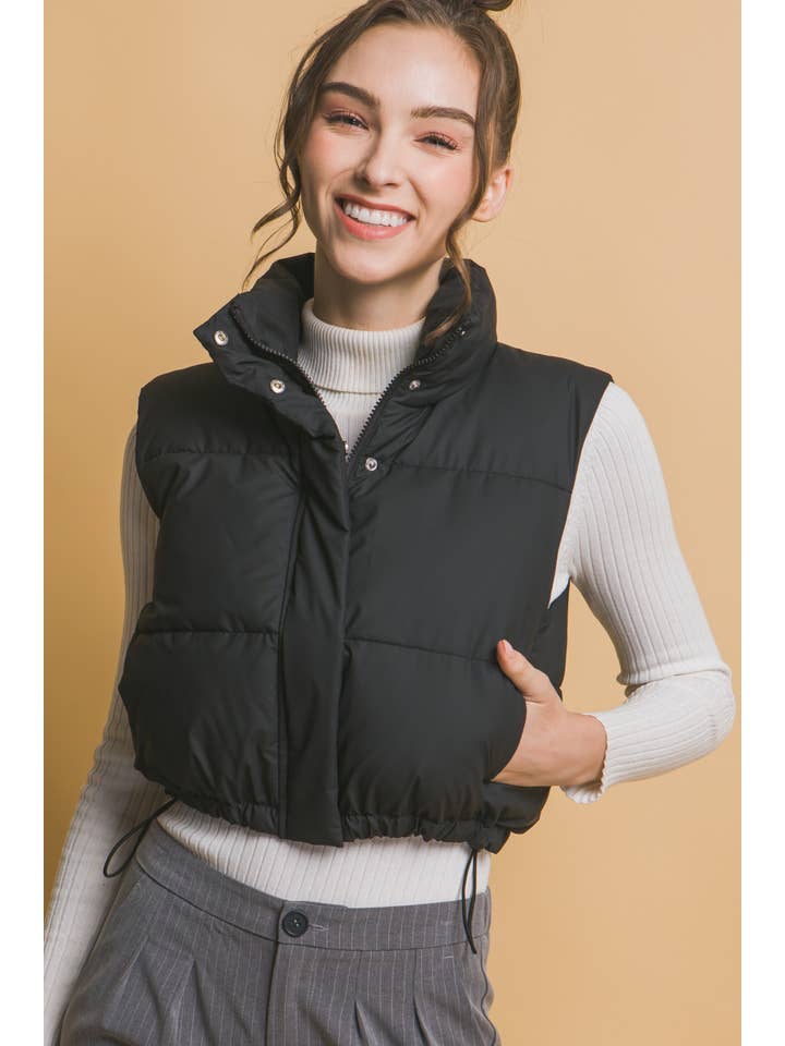 42POPS - Wholesale Outerwear Vest - Women's - ,.._ SI-26858 Cropped Puffer Vest With Pockets