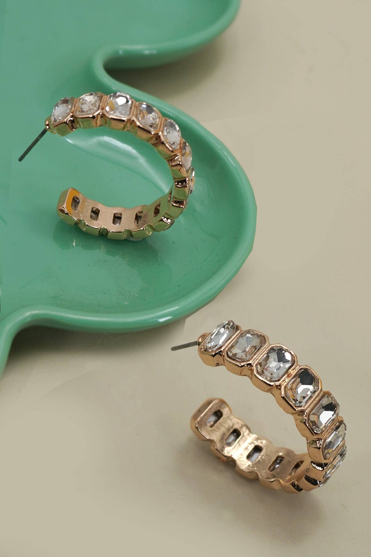 GOLD CLASSIC RHINESTONE HOOP EARRINGS | 80E61009 for wholesale on Faire0