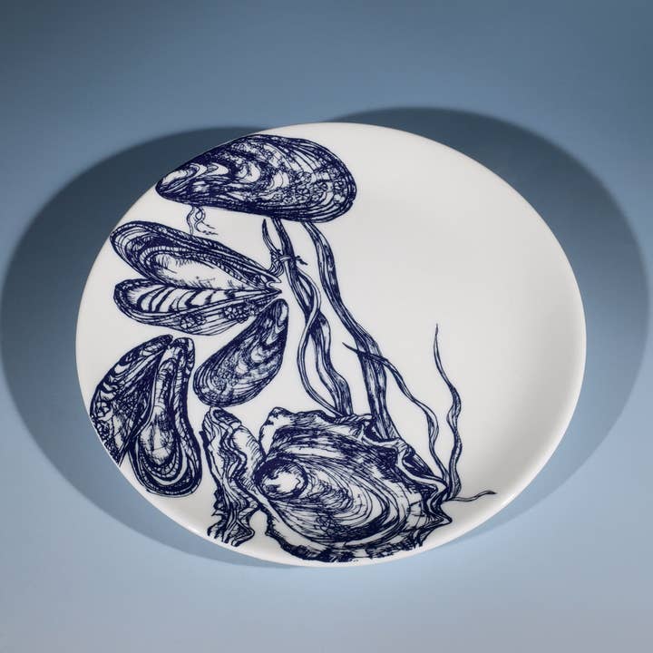 Bone China Mussel & Oyster Dinner Plate for wholesale by Cream Cornwall