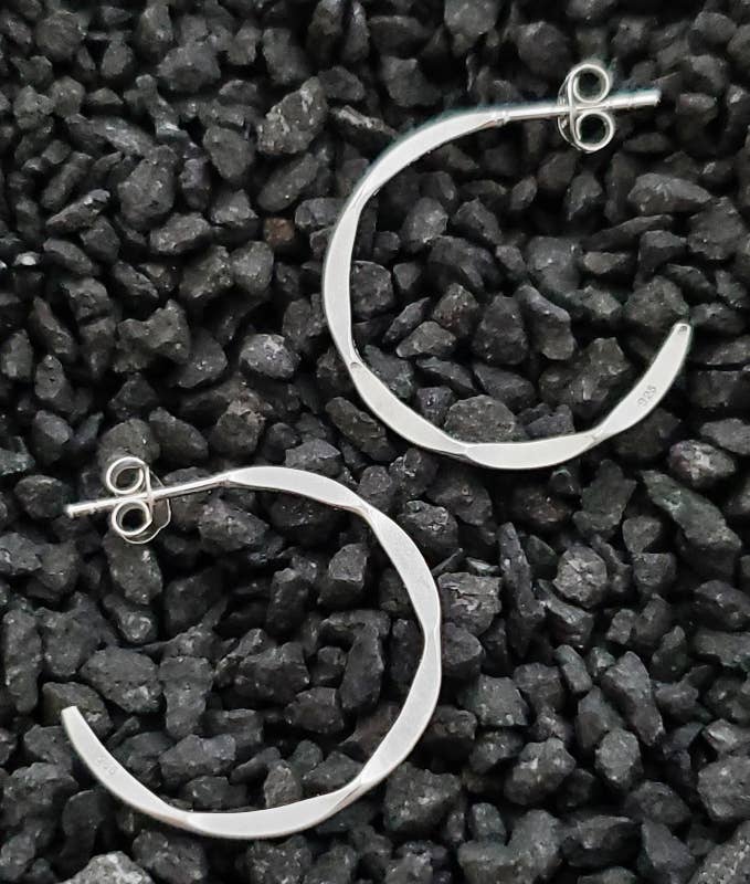 Sosie Designs - Wholesale Hoop Earrings - Silver Hammered Hoops Earrings3