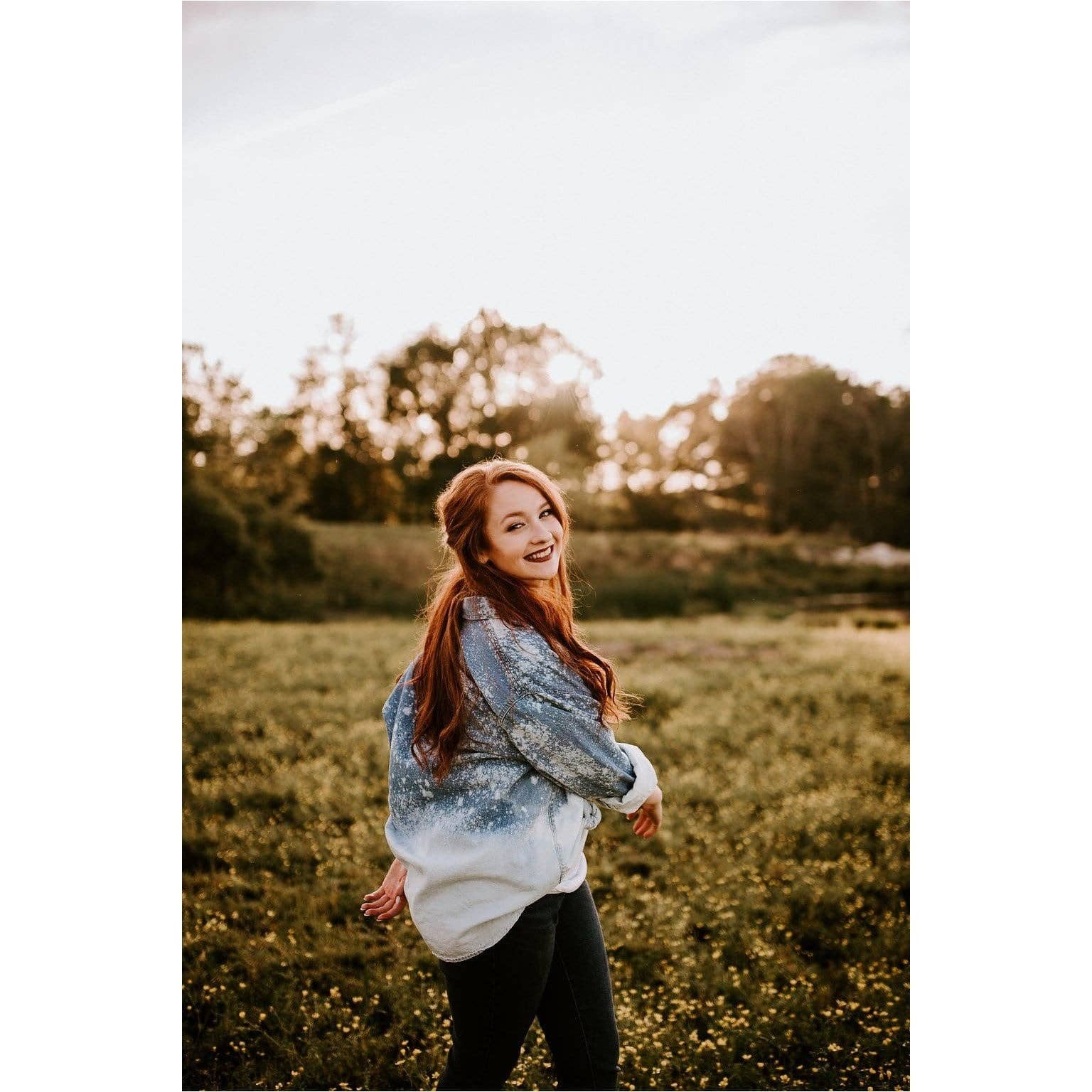 Southern Bliss Co. - Wholesale Button Down Shirt - Women's - Distressed Denim Light Blue LS2