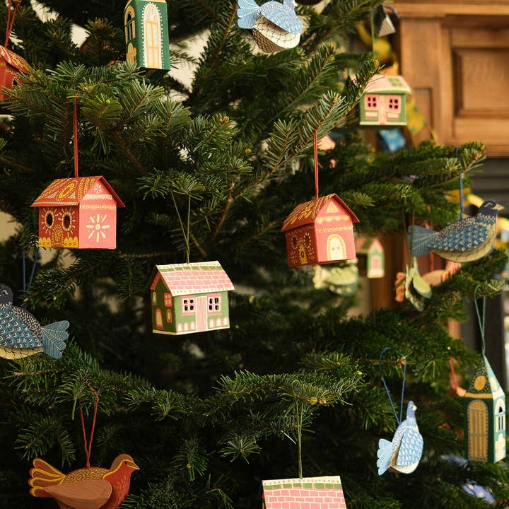 East End Press - Wholesale Ornament - Gingerbread House Screen-Printed Board Decoration1