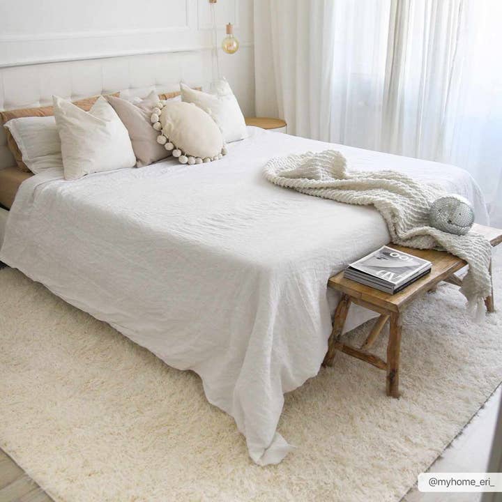 Hauteloom - Wholesale Area Rug - Faina Solid Cream Shag Rug Washable2