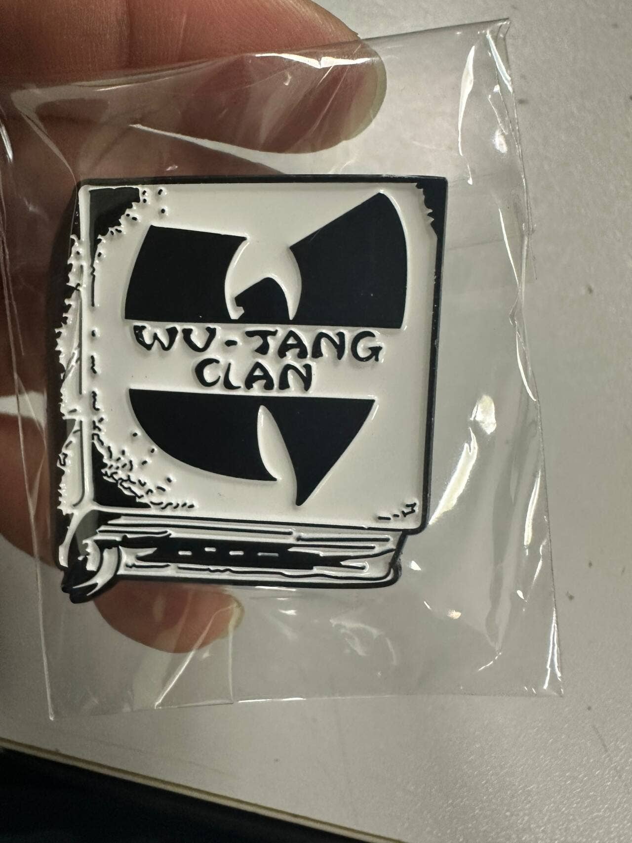 B-Side - Wholesale Lapel Pin/Button - Wu-Tang Clan Pin2
