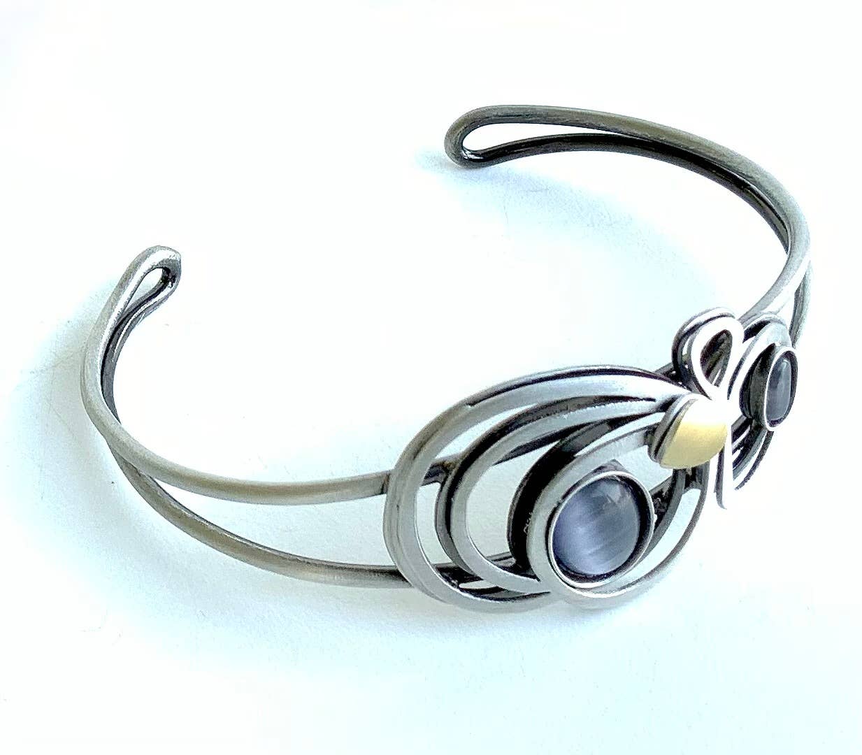 Christophe Poly / Crono Design - Vente Bracelet manchette - BRACELETS (B) - Manchette en fil en tailles 1 et 2, toutes deux ajustables1