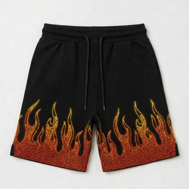 Shorts à strass Flammes déchaînées pour la vente par SHAM