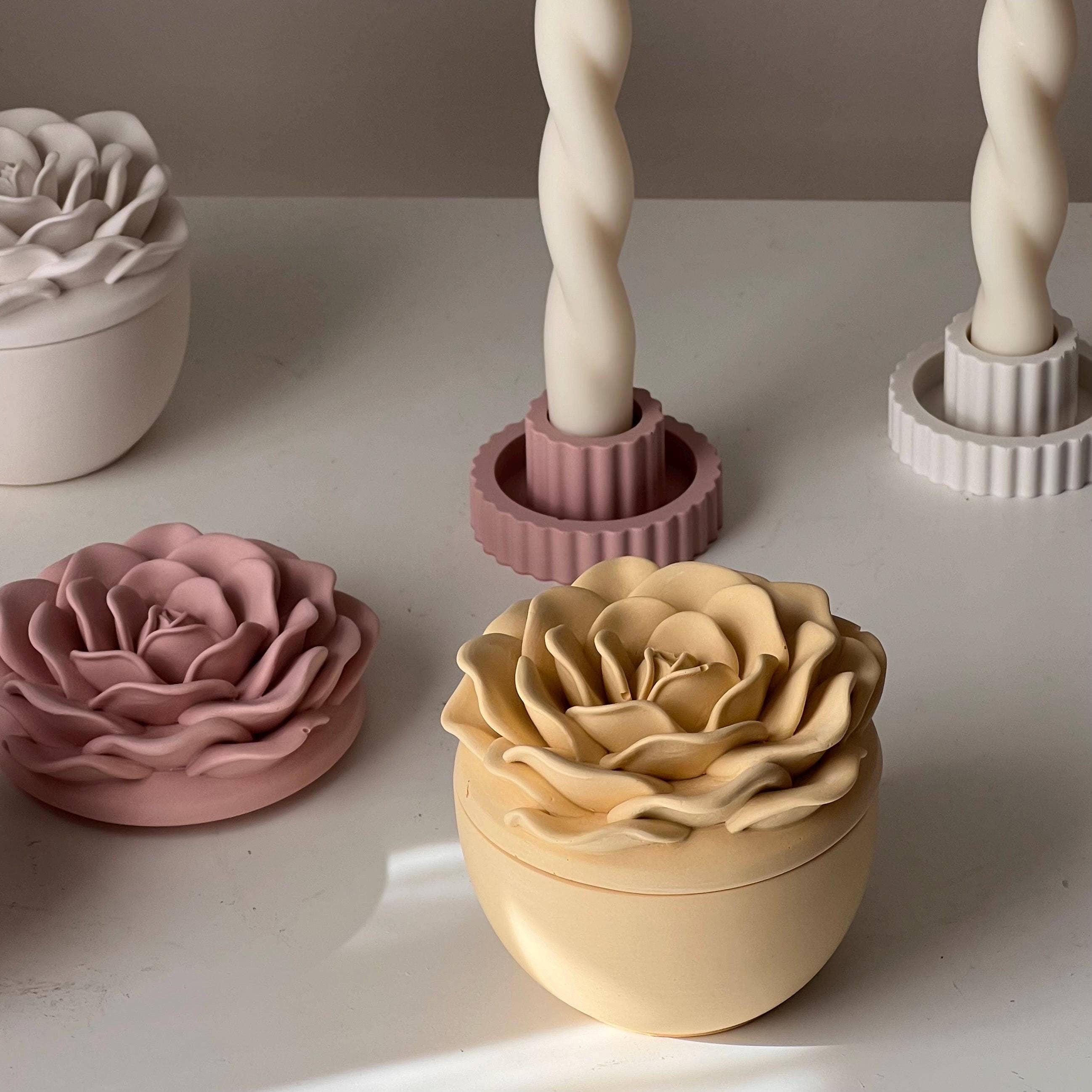 Estelle Studio - Wholesale Jar/Filled Candle - Rose Soy Wax Candle in Jesmonite Jar: Handmade Scented Candle2