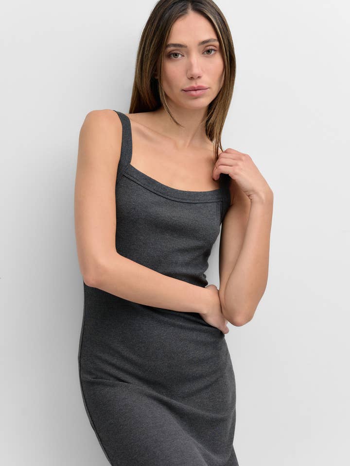 MOD REF - Vendita all'ingrosso Vestito - Donna - Abito The Marlow | Abito aderente a costine26