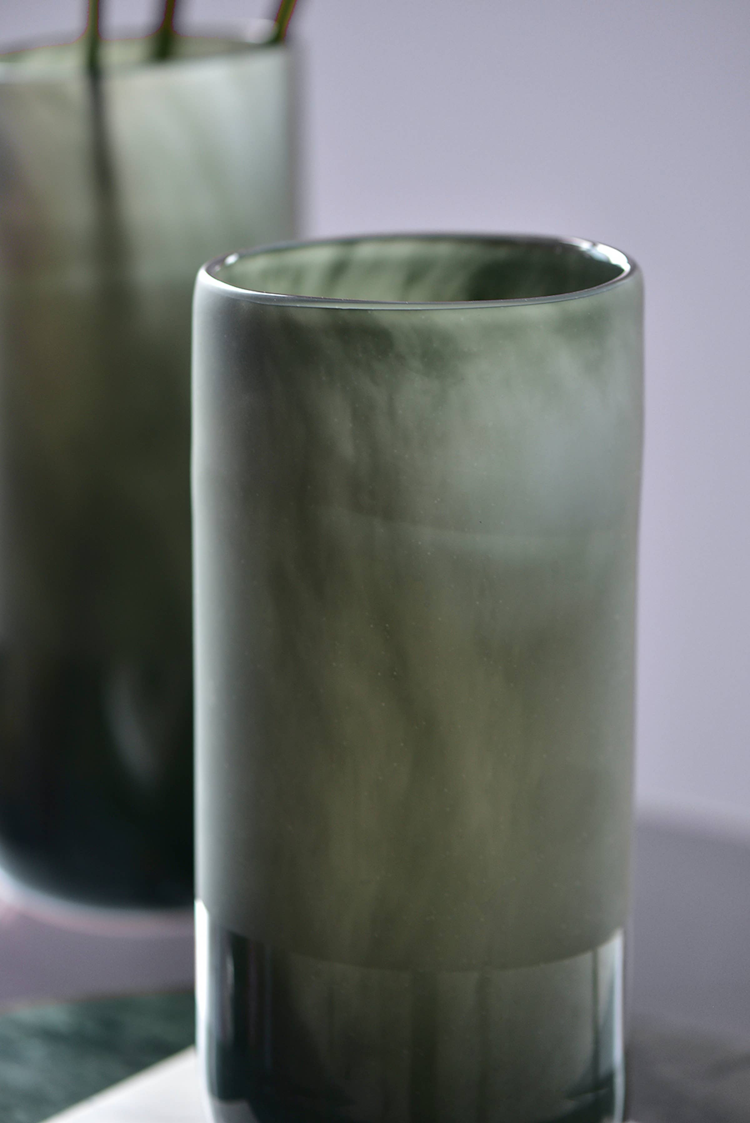 Noah Decoration – Vaso por atacado – Vaso de Vidro Cinzento Cilíndrico Jateado9