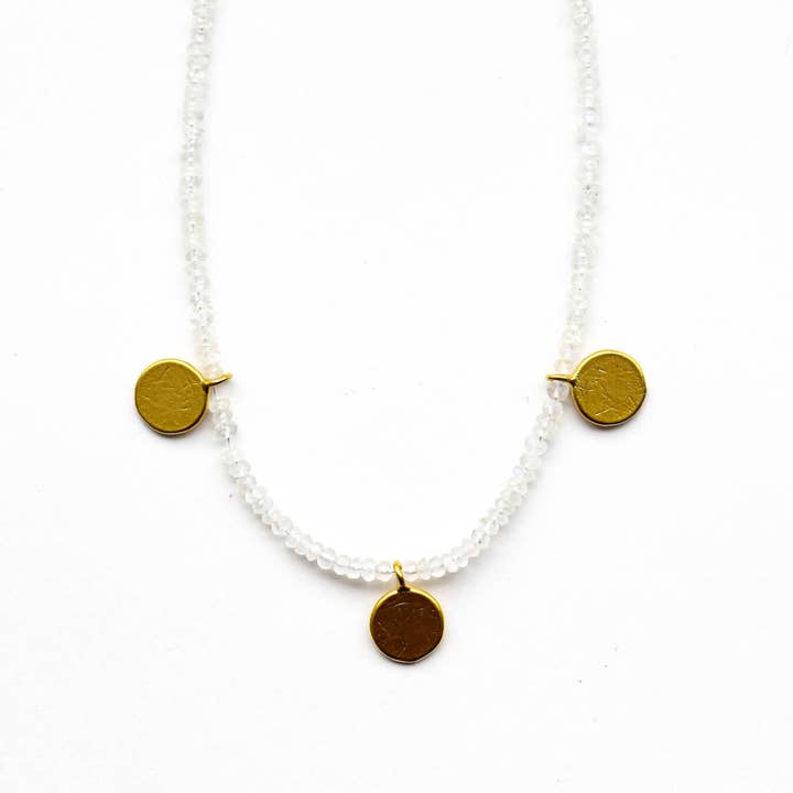 Collana con Perline di Pietra di Luna e Oro(3) per la vendita all'ingrosso da parte di Julia Szendrei Jewelry