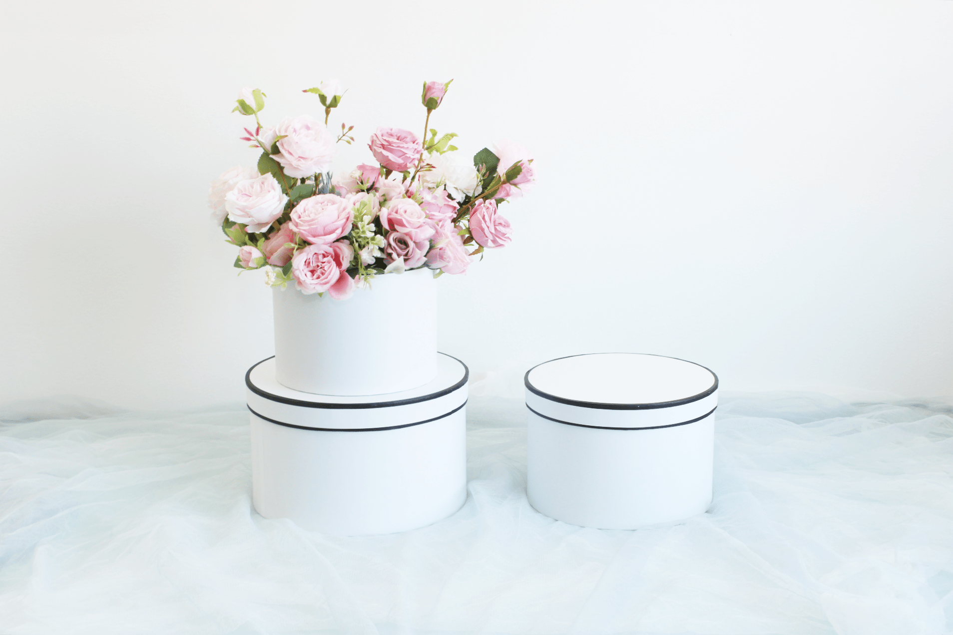 Elegant Design Supply - Wholesale Gift Box - French Inspired Round Flower Box3
