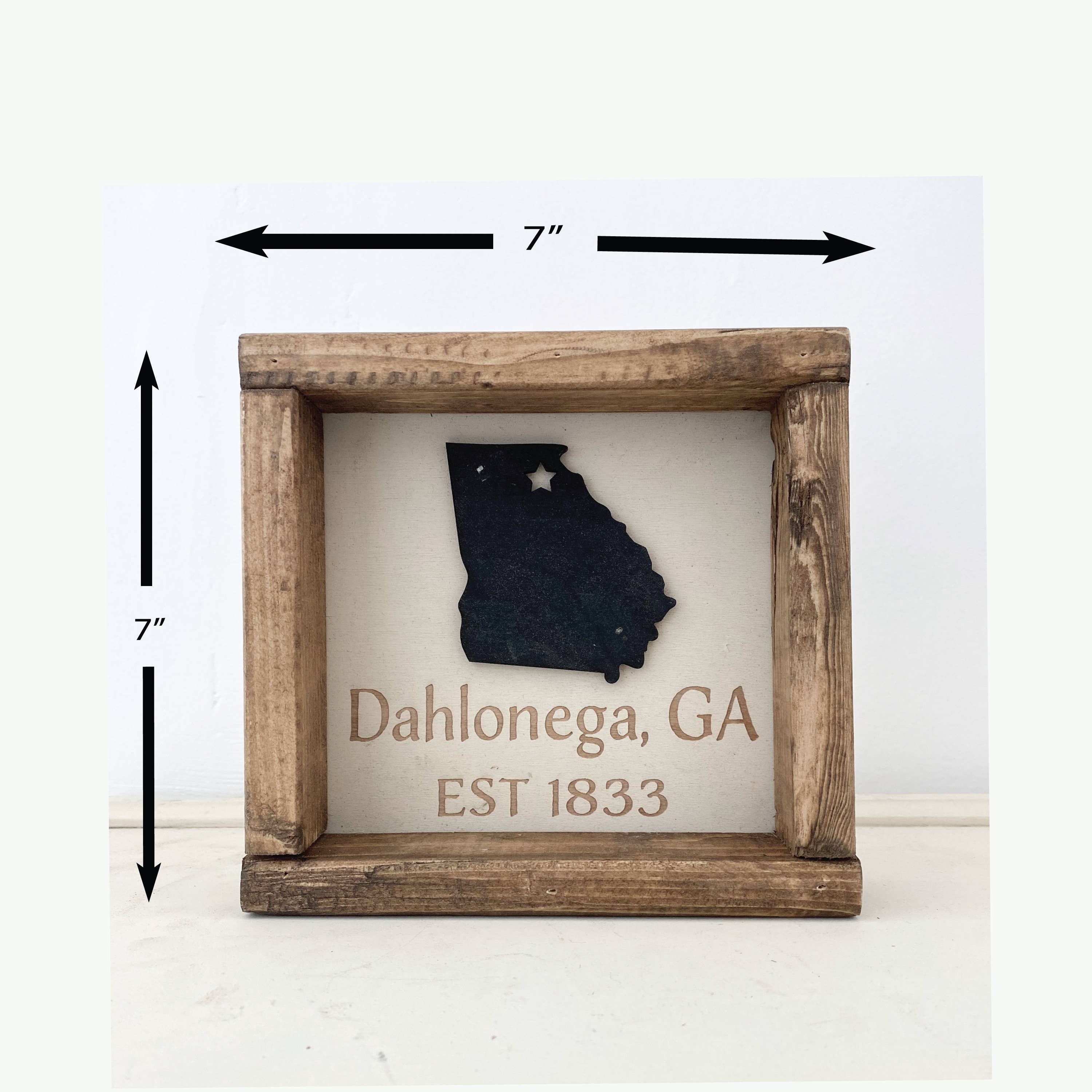 Pine Designs - Vente Pancarte - Panneau de ville « Any » 7x7 - EST personnalisé à la main5