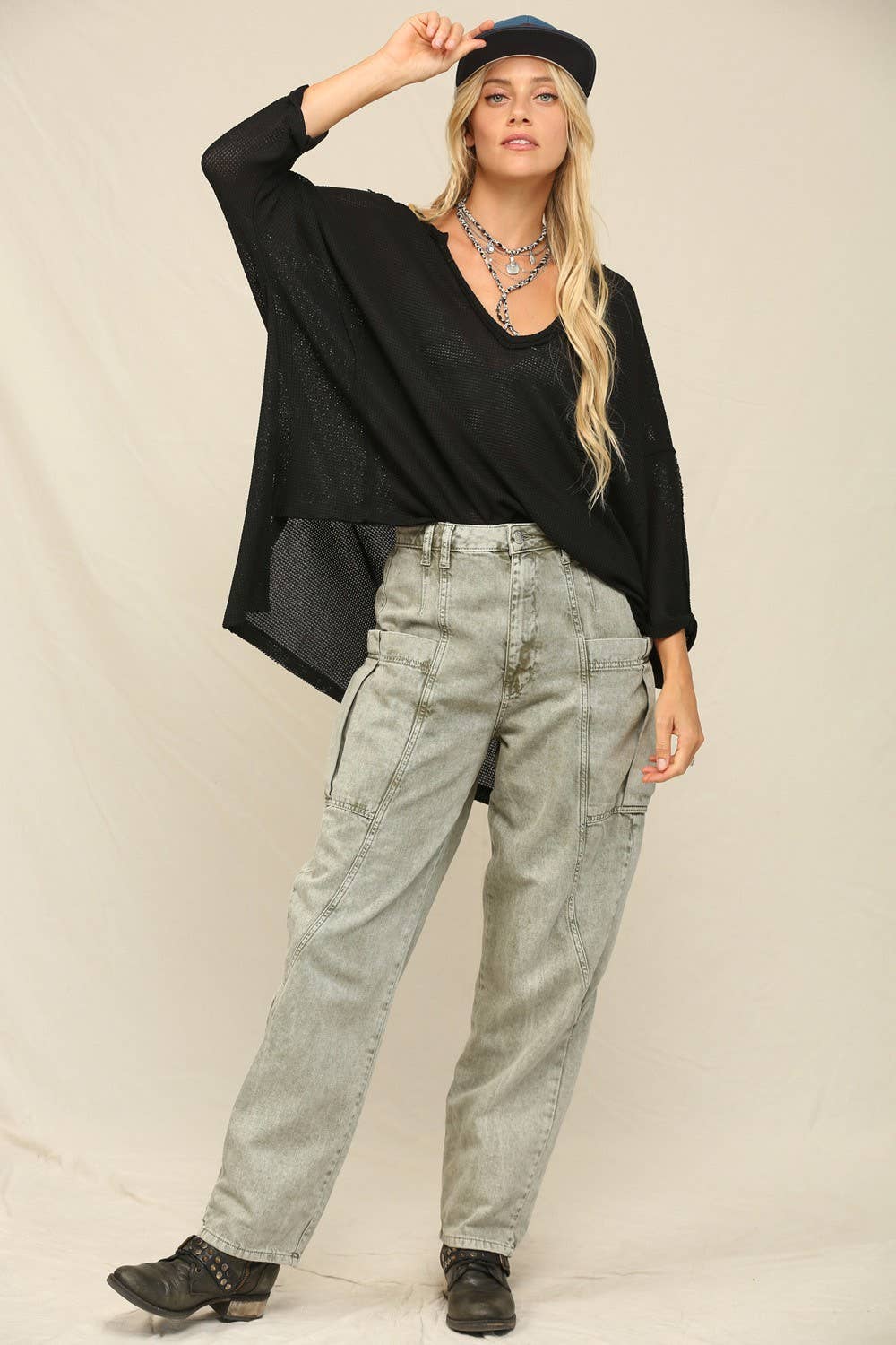 KyeMi - Wholesale Tunic - Women's - Thermal V-Neckline Exposed Seaming Top1