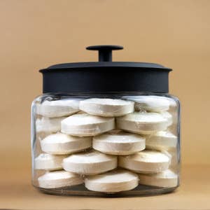 Fragrance Oil Gallon 8 lbs. BULK WHOLESALE For Candle Soap Making Burner  Warmer