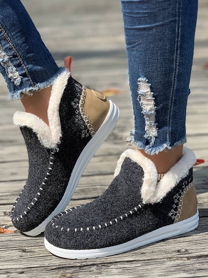 Bottes décontractées doublées en peluche avec coutures en daim | US6-10 pour la vente par Aapparella