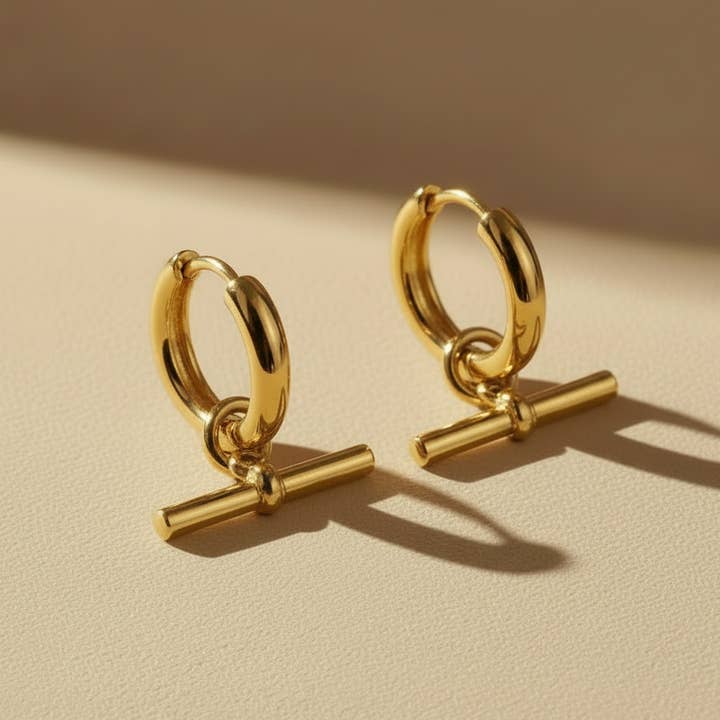 Orecchini a Cerchio con Barra a T Placcati in Oro 18k Gioielli Impermeabili PVD per la vendita all'ingrosso da parte di Gold Lunar