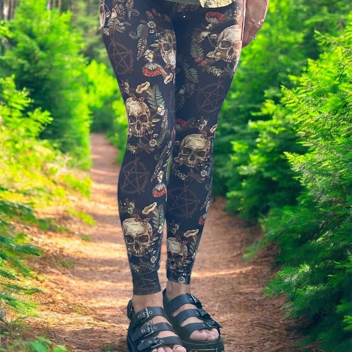 Triple Goddess Boutique - Wholesale Fashion Leggings - Women's - Witchy leggings, Pentagram skull printed leggings, pockets